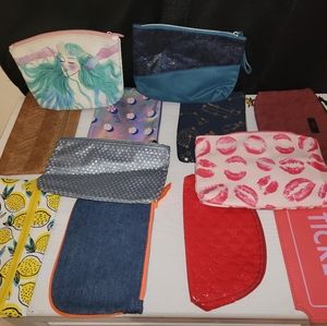 Ipsy makeup bags